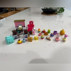 Shopkins Lot of 30